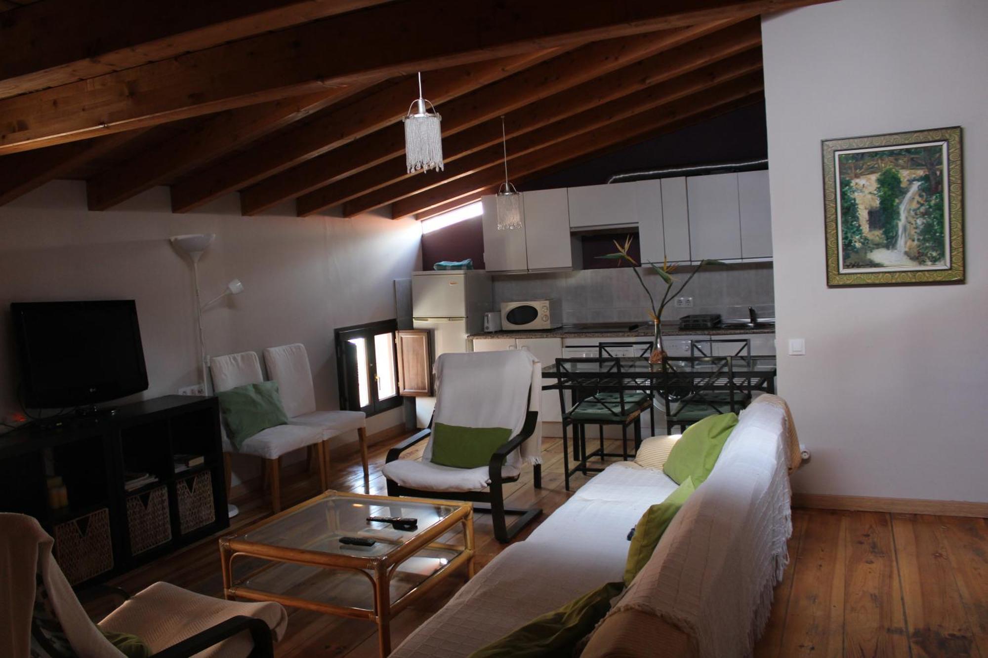 Atico Aires De Gredos Apartment Candeleda Exterior photo
